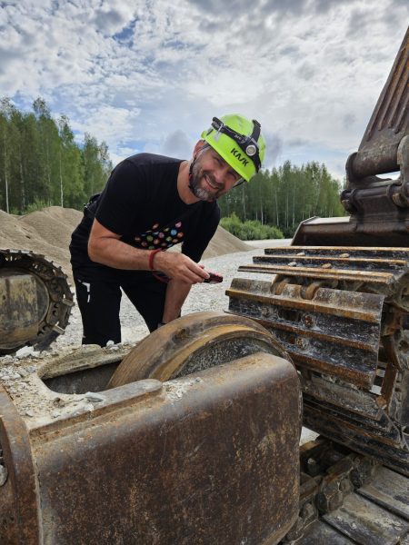 20230818_113656-1-1536x2048