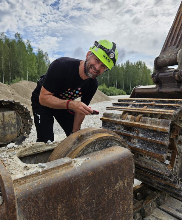 20230818_113656-1-1536x2048